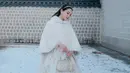 Bagaimana tidak? Calon istri Al Ghazali itu tampil cantik bak princess saat kenakan hanbok [@alyssadaguise]