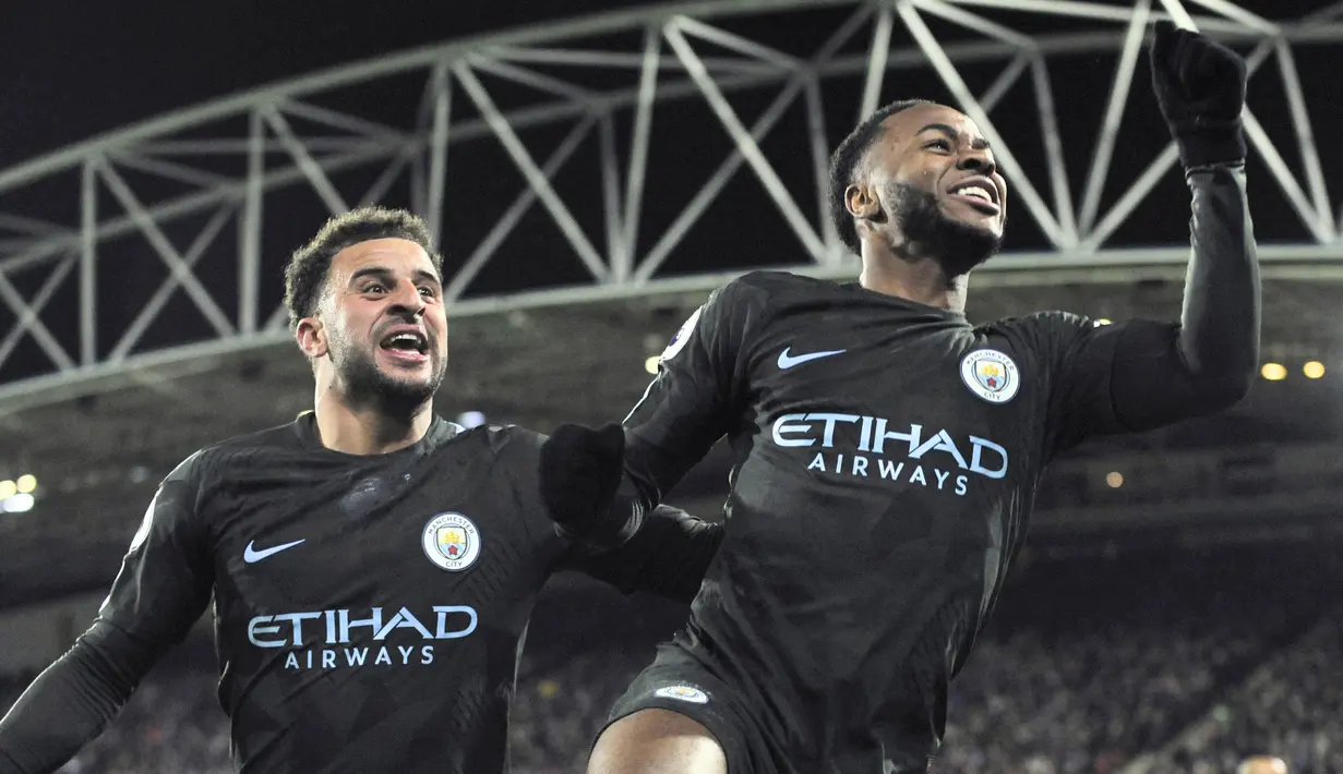 7. Raheem Sterling (Manchester City) - 8 Gol (1 Penalti). (AP/Rui Vieira)