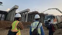 Tim Direktorat Konsultan Virama Karya di lokasi pembangunan Tol. (Dok&nbsp;PT Agrinas Jaladri Nusantara)