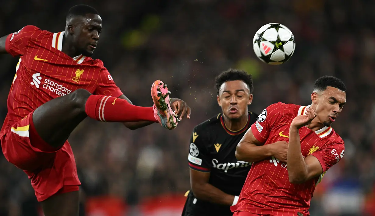 Liverpool tampil dominan sejak awal pertandingan. (Paul ELLIS/AFP)