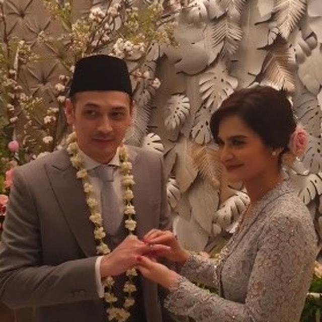 7 Fakta Pernikahan Cut Tari dan Richard Kevin, Digelar ...