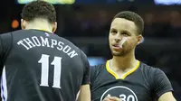 Golden State Warriors tinggal selangkah lagi menyamai rekor bersejarah Chicago Bulls sebagai tim dengan 72 kemenangan dalam semusim.