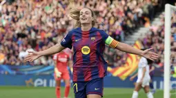 Putellas turut menciptakan gol dalam kemenangan 6-0 Barcelona. Ia menjadi keran gol bagi Blaugrana dan membuat agregat akhir menjadi 12-2. (AFP/Lluis Gene)