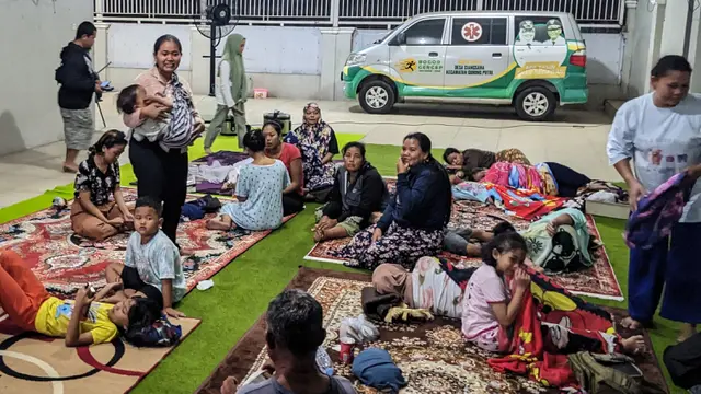 Gudang Munisi Daerah TNI AD Meledak, Puluhan Warga Diungsikan