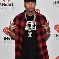 Keuangan Tyga kabarnya sedang menurun. Baru-baru ini ia pun dituduh belum membayar sewa sebesar USD 70 ribu atau Rp 962 juta. Sementara tagihan pajak yang dimilikinya pada awal 2016 adalah USD 20 ribu atau Rp 274 juta. (AFP/Bintang.com)