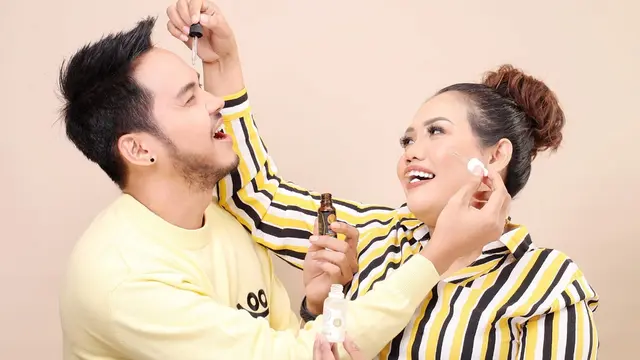 Penampilan baru Elly Sugigi yang makin glowing (ist)