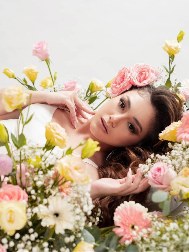 6 Pemotretan Celine Evangelista Bak Artis Telenovela