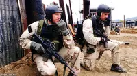 Tips Selamat dari Bom, Tsunami, &amp; Kecelakaan ala US Navy SEAL