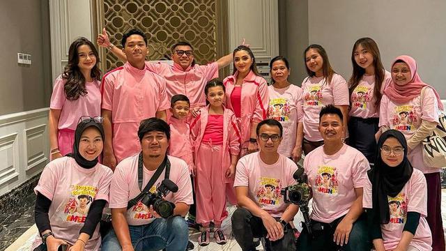Sarah Menzel Kekasih Azriel Hermansyah Tampil Serba Pink di Ulang Tahun Ameena