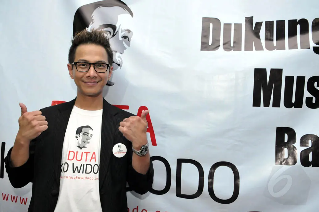Penyanyi jebolan Indonesian Idol sesi pertama ini mengatakan pembajakan ibarat virus yang harus diberantas hingga keakarnya sehingga tidak mematikan industri musik serta para musisinya. (Liputan6.com/Panji Diksana)