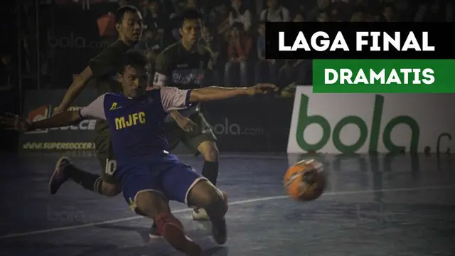 Laga final Super Soccer Futsal Battle 2017 berakhir dengan dramatis, Adira FC menjadi juara melalui adu penalti melawan Merah Jaya FC.