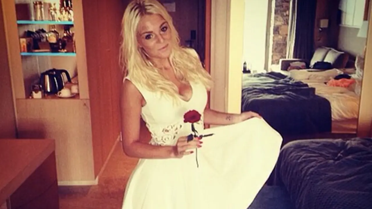 Davide Santon & Chloe Sanderson