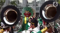Parade itu menampilkan kesenian Reog, Barongsai, Ondel-Ondel, Tanjidor, Marching Band, hingga tarian Nusantara. (merdeka.com/Arie Basuki)