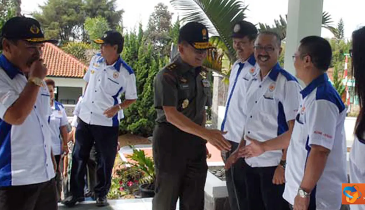 Citizen6, Bandung: Pelatihan Character Building penting karena untuk menjadi Atlet yang profesional, keberhasilan itentukan oleh kesiapan fisik dan mental. (Pengirim: Pendam3) 