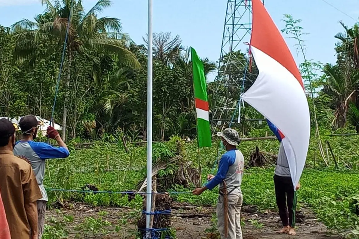 Pengibaran Bendera Marah Putih