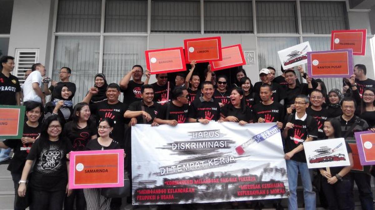 Tuntut Keadilan, Ribuan Karyawan Bank Ekonomi Bakal Serbu OJK ...