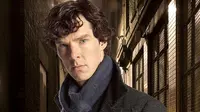 Bantu Teman Lama, Benedict Cumberbatch Babak Belur