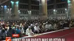 Selain dari Jakarta, banyak juga jemaah yang datang dari luar kota seperti sejumlah santri dari pondok pesantren di Demak, Jawa Tengah.