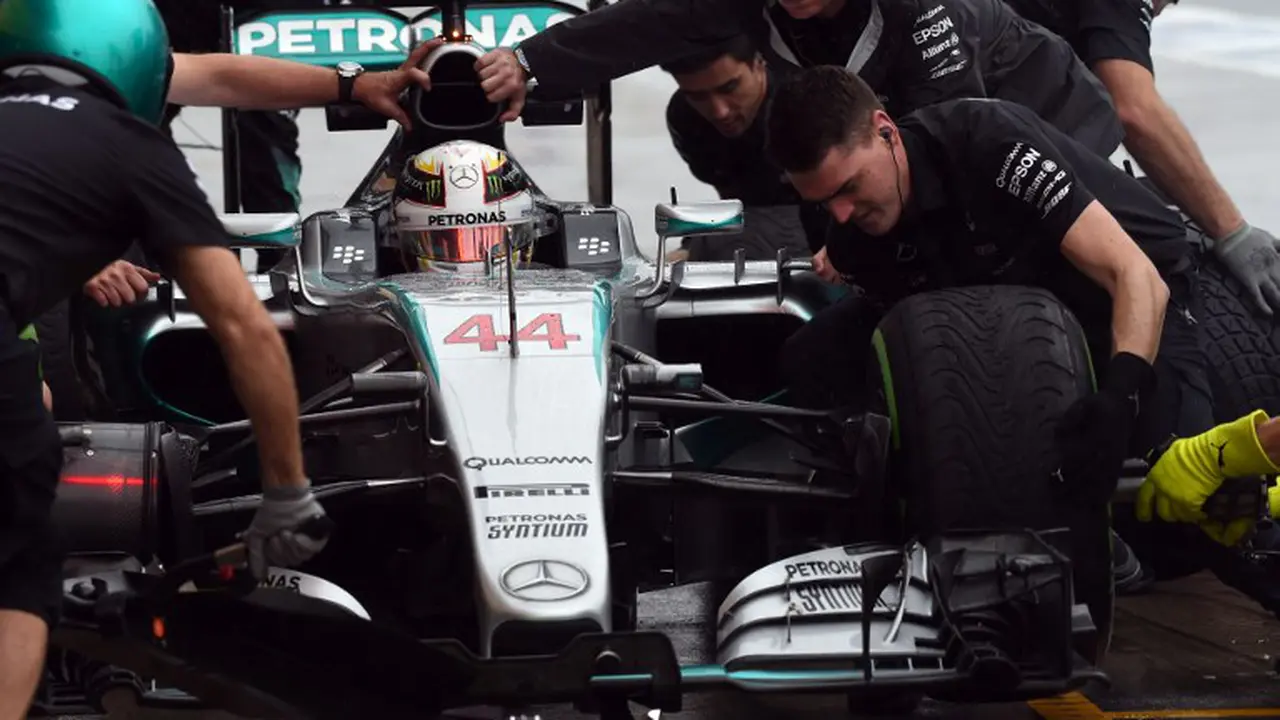 Lewis Hamilton (AFP Photo/Toshifumi Kitamura)