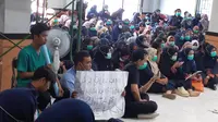Ratusan Honorer RSUD Raden Mattaher Jambi Gelar Demo, Pelayanan Sempat Terganggu