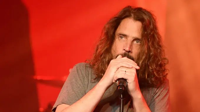 [Bintang] Chris Cornell
