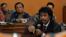 Pakar Hukum Tata Negara, Margarito Kamis memberikan kesaksian pada sidang lanjutan praperadilan status tersangka Komjen Budi Gunawan (BG) di PN Jakarta Selatan, Jakarta, Rabu (11/2/2015). (Liputan6.com/Helmi Fithriansyah)