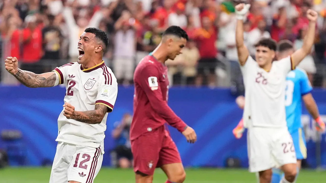 Ronaldo Menangis Spanyol Lolos ke Perempat Final