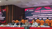 Sebanyak 10 orang ditetapkan menjadi tersangka dari kasus penyalahgunaan gas LPG bersubsidi dioplos ke dalam tabung non subsidi tersebar di wilayah Jakarta (Rahmat Baihaqi/Merdeka.com)