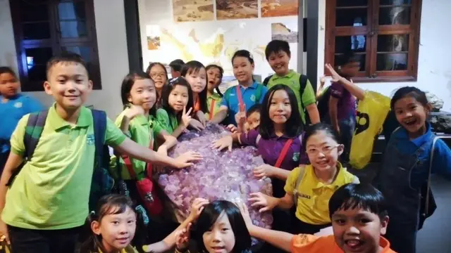 Ilustrasi Belajar Lewat Karya Wisata (Sumber: serviamnews.com)