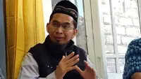 Ustaz Adi Hidayat (Instagram: @ustadzadihidayat)