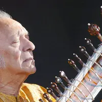 Pandit Ravi Shankar. (saddahaq.com)