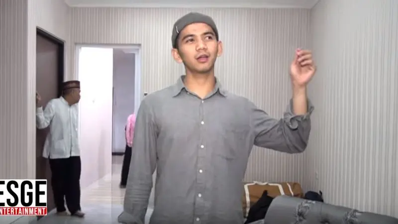 Potret Rumah Baru Rizki dan Ridho D'academy (sumber: YouTube/2R PRODUCTION)