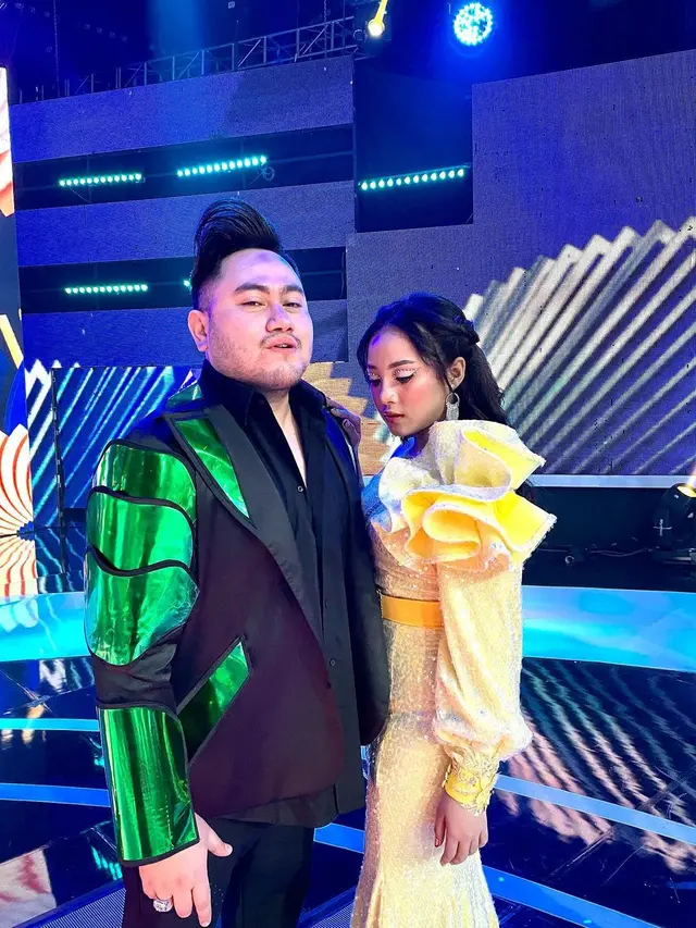 Nassar dan Findi Artika di Indonesian Dangdut Awards 2021 (Foto: Instagram/@findiartika_official)