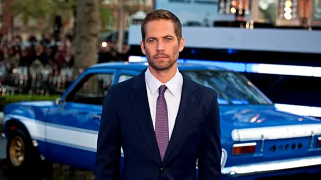 paul-walker-131220b.jpg