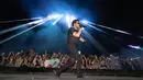 Tak sedikit pula netizen serta para penggemar yang menyambut baik perubahan nama panggungnya. Meski namanya berubah, namun produser sekalis pemain film The Idol ini akan tetap aktif di dunia entertainmnet. (Liputan6.com/IG/@theweeknd)