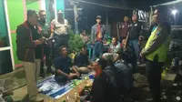 Warga di wilayah Kelurahan Kampung Mandar dan Kelurahan Lateng, Kabupaten Banyuwangi,  Jawa Timur diresahkan dengan aksi teror gedor rumah. (Foto:Liputan6.com/Dian Kurniawan)