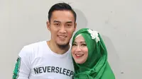 Beberapa waktu lalu sempat menjadi viral terkait perempuan yang menggoda suami Okie Agustina. Banyak warganet yang memuji sikap suaminya, Gunawan Dwi Cahyo. (Adrian Putra/Bintang.com)