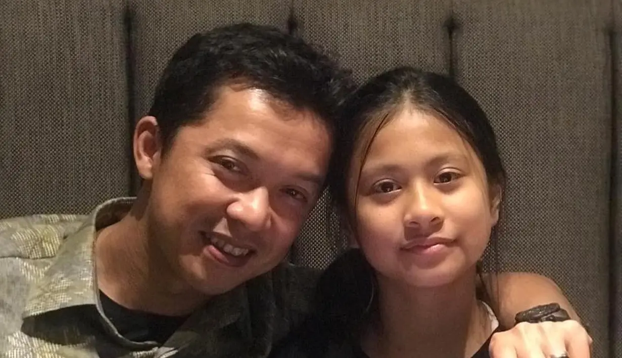 Taufik Hidayat dan Putrinya (Instagram/natarinaa.hidayat)