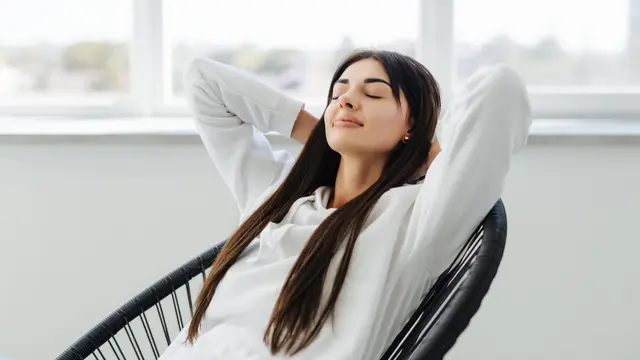 Cara Mengelola Emosi Saat Menghadapi Kritik dari Orang Terdekat - 1