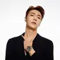 Lay EXO didapuk jadi brand ambassador merek jam Swiss, Hublot. (dok. Instagram @hublot/https://www.instagram.com/p/CYbhWEAoaxn/)