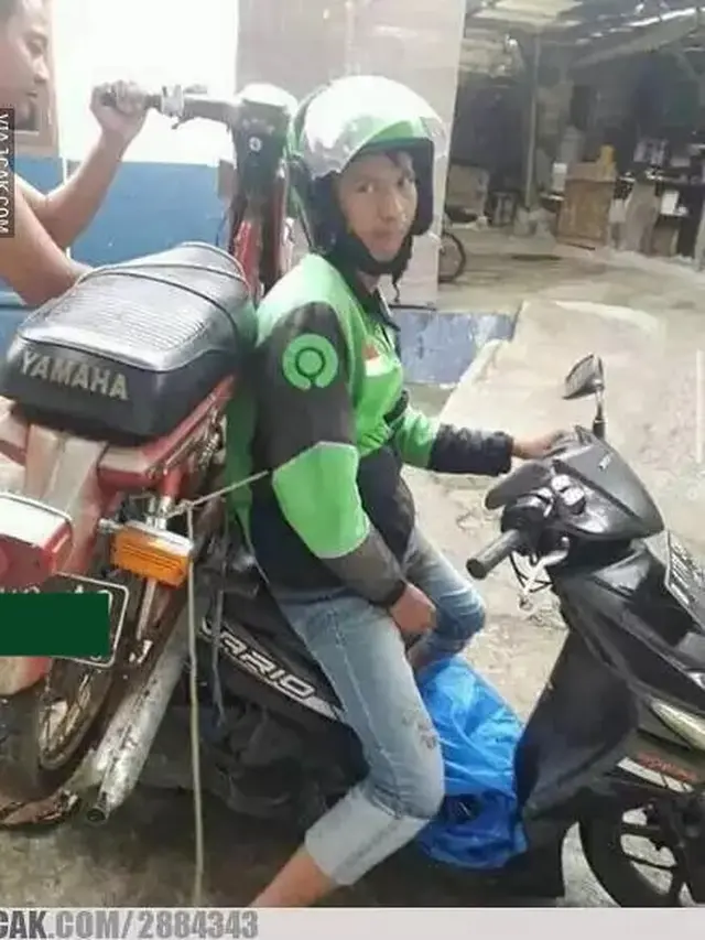 8 Potret Serba-Serbi Driver Ojol Antar Pesanan Ini Bikin Geleng Kepala