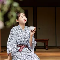 Ilustrasi perempuan cantik/copyright shutterstock.com/K-Angle