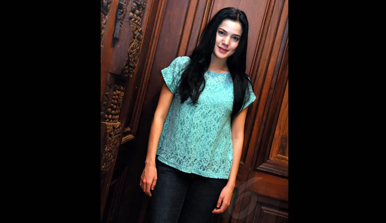 Wanita blasteran Norwegia, Manado dan Sunda ini mengaku belom siap lantaran sibuk bekerja di dunia entertain. (20/7/14)(Liputan6.com/Panji Diksana)