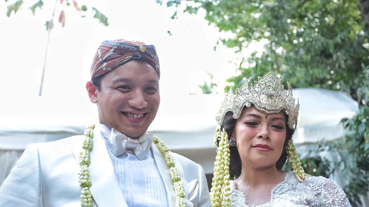 [Bintang] Moreno Soeprapto dan Noorani Sukardi