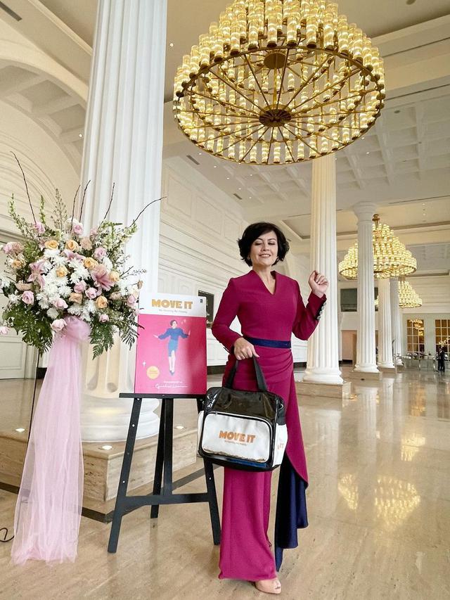 Sekaligus Rilis Buku, Ini 6 Potret Perayaan Ulang Tahun Cynthia Lamusu ke-44