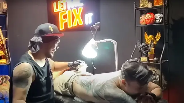 6 Momen Rendy Kjaernett Hapus Tato Wajah Syahnaz di Punggung, Berharap Dimaafkan Lady