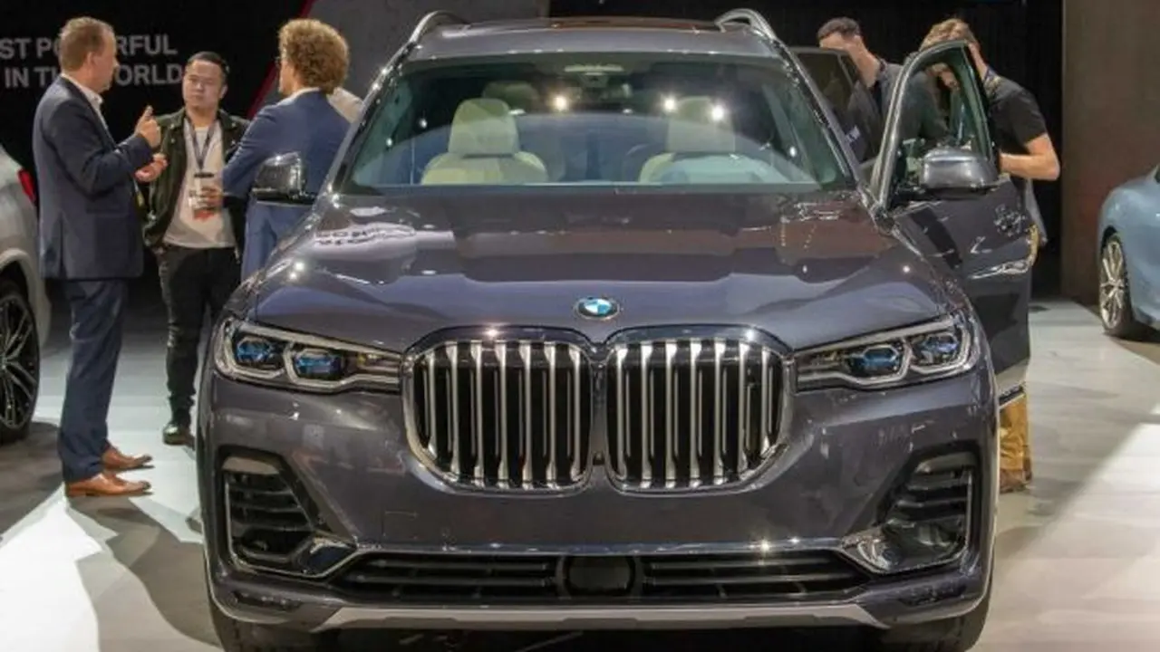 BMW X7