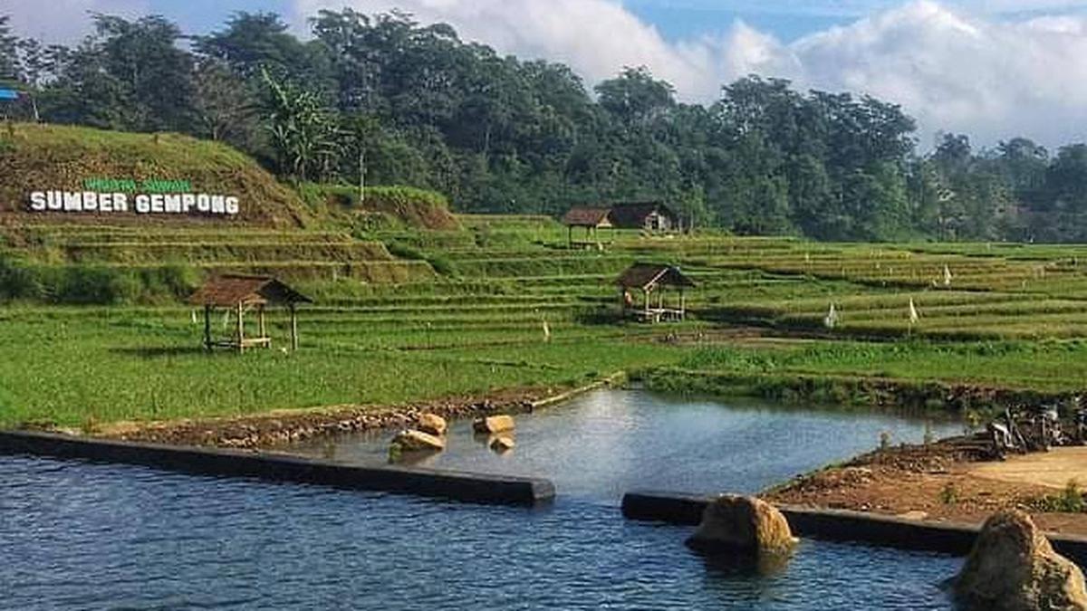 Wisata Sumber Gempong, Pesona Alam Sejuk di Kaki Gunung Penanggungan dengan Berbagai Wahana