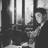 Dunia hiburan Korea kembali berduka, lantaran Jeon Tae Soo meninggal dunia setelah mengalami depresi dalam waktu yang cukup lama. (Foto: instagram.com/taesoo1984)