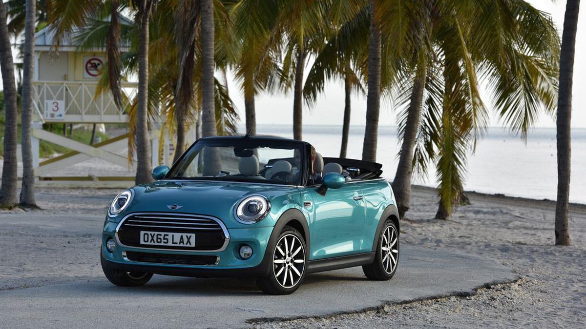 MINI Cooper Atap Terbuka Resmi Debut, Apa Istimewanya? Otomotif